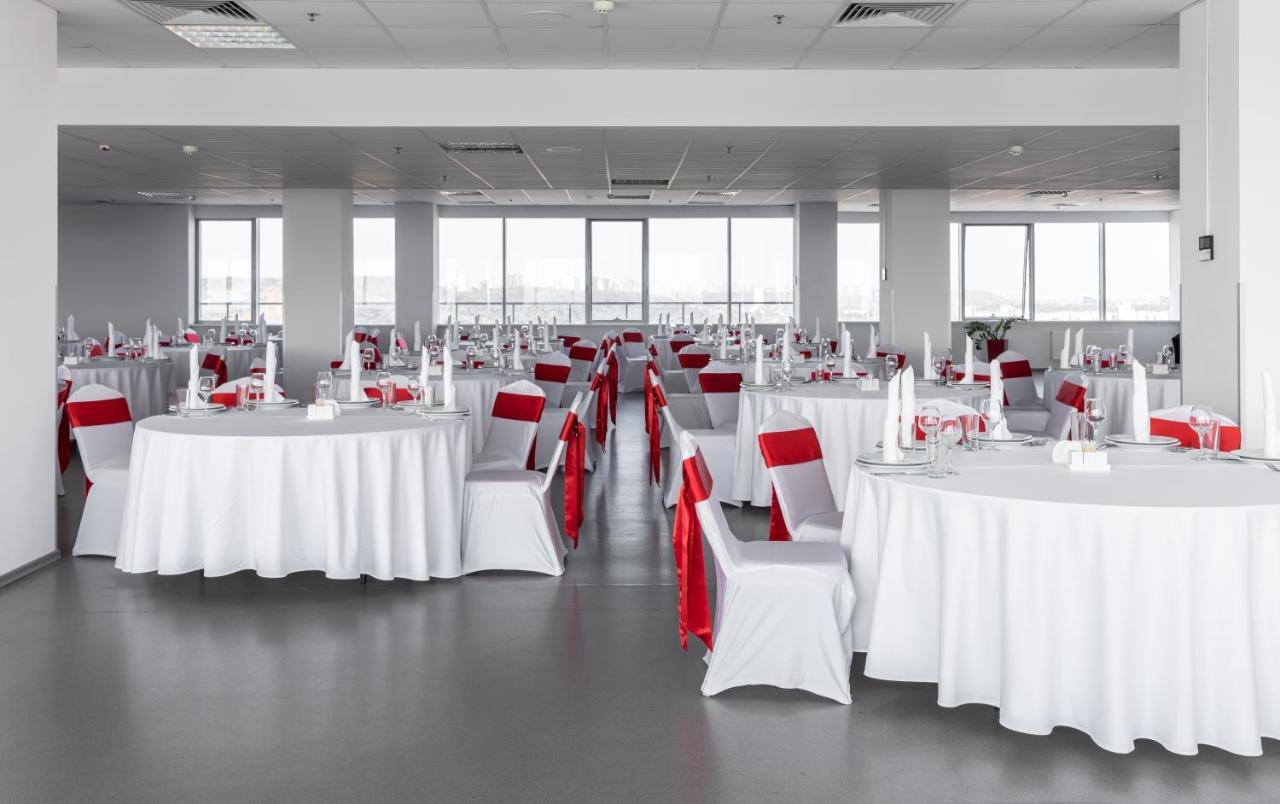 Ramada Encore Kiew Exterior foto